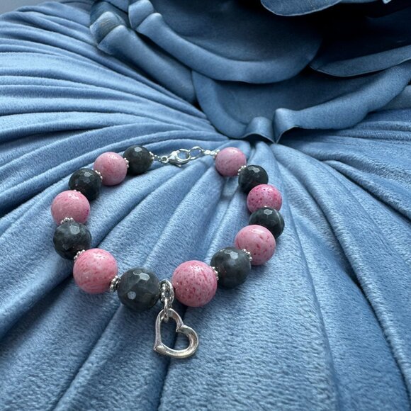 Silver Heart Hand Made Bracelet by Anwen - Picture 4 of 16